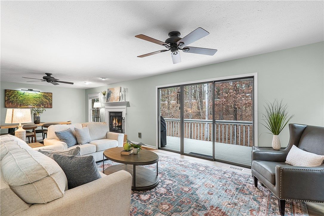 20 Fair Wind Dr Salem, SC 29676  | Single Family