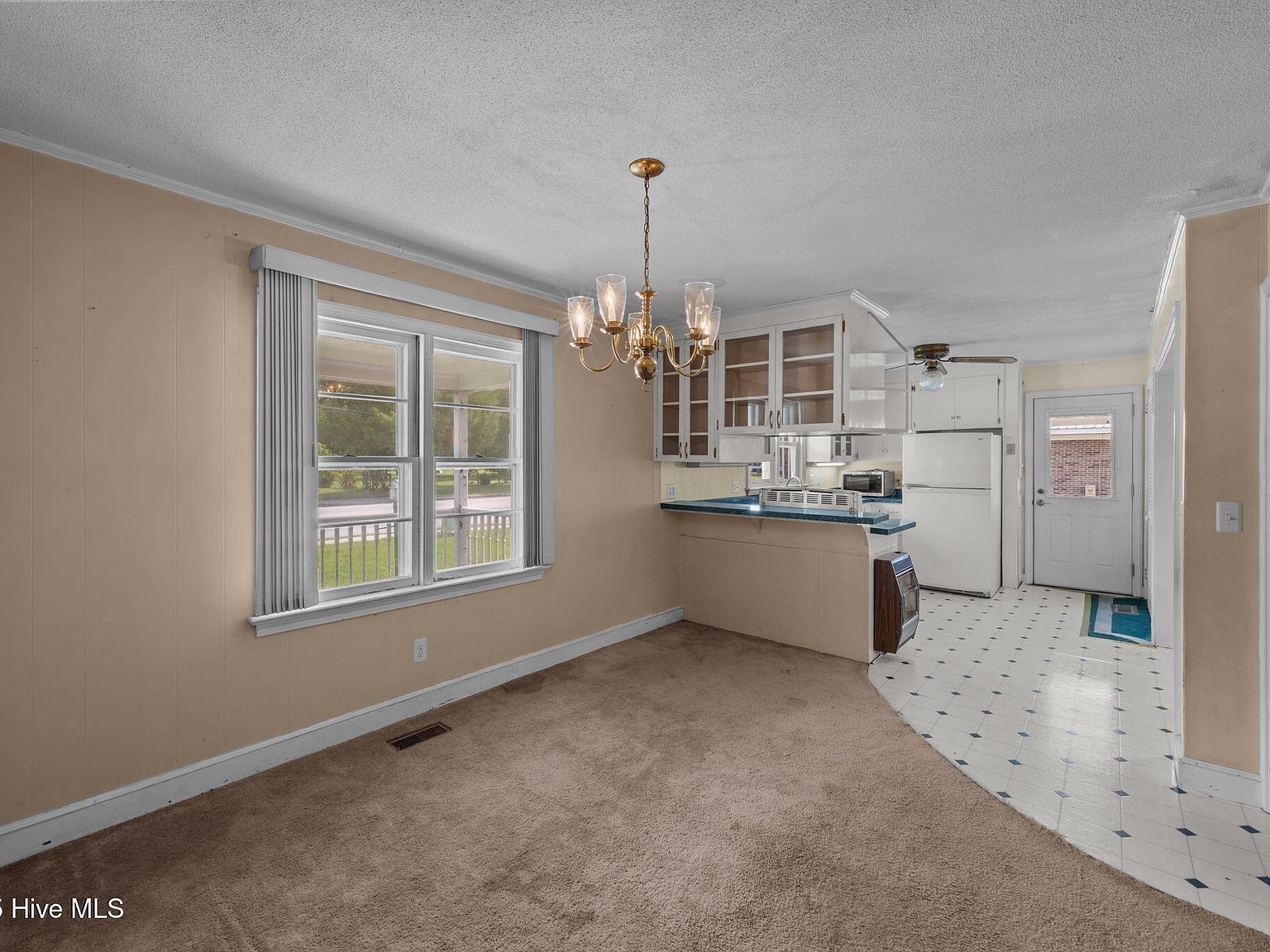 322 W Jones St Trenton, NC 28585 | Single Family