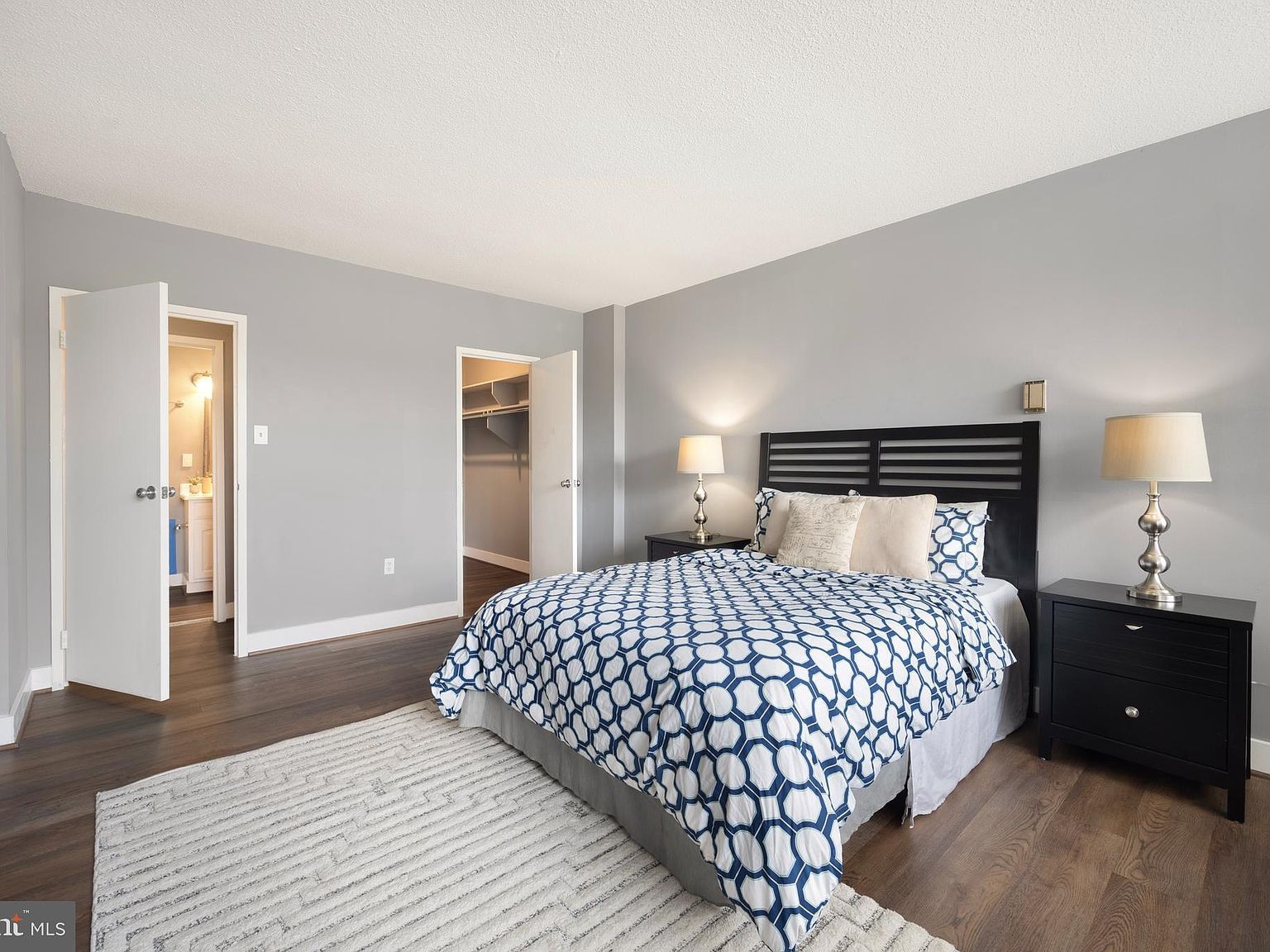 4141 N Henderson Rd APT 107 Arlington, VA 22203  | Condominium