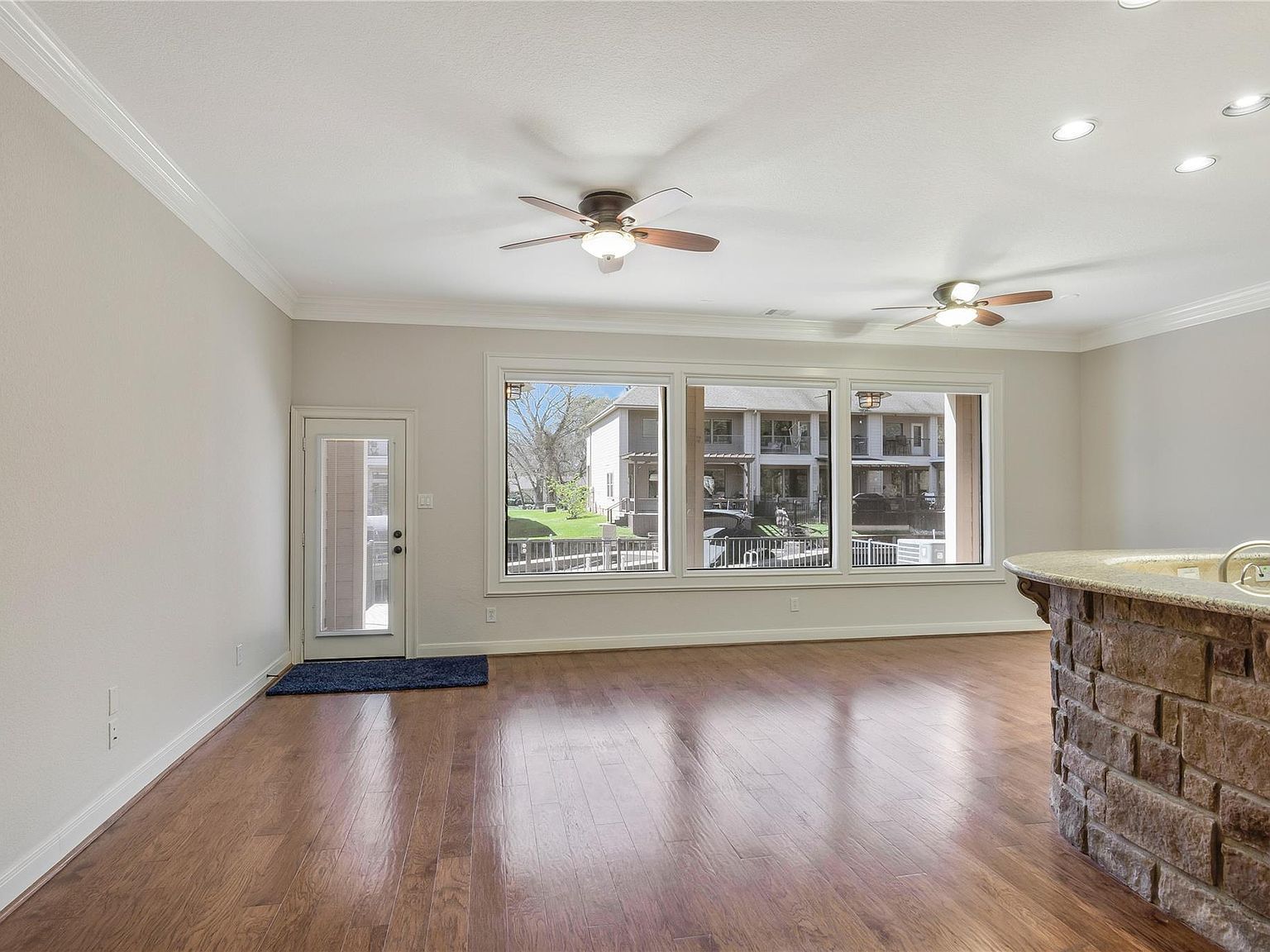 347 Old Aqua Lndg E Montgomery, TX 77356  | New build