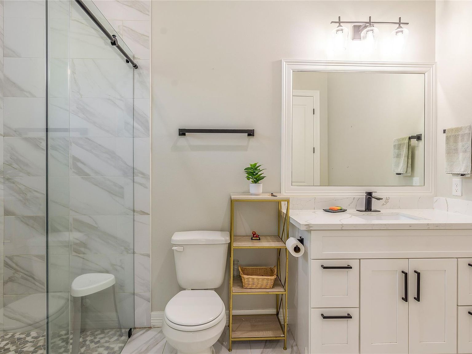 70 Highland Point Dr Montgomery, TX 77356  | Single Family