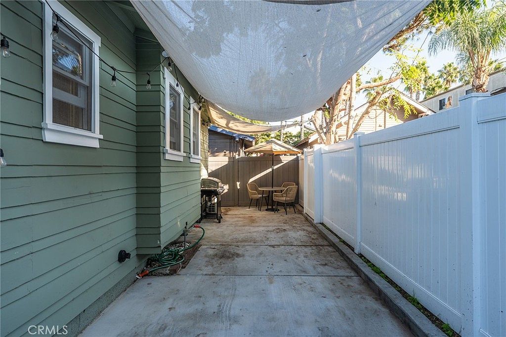 1724 E 8th St Long Beach, CA 90813  | Single Family