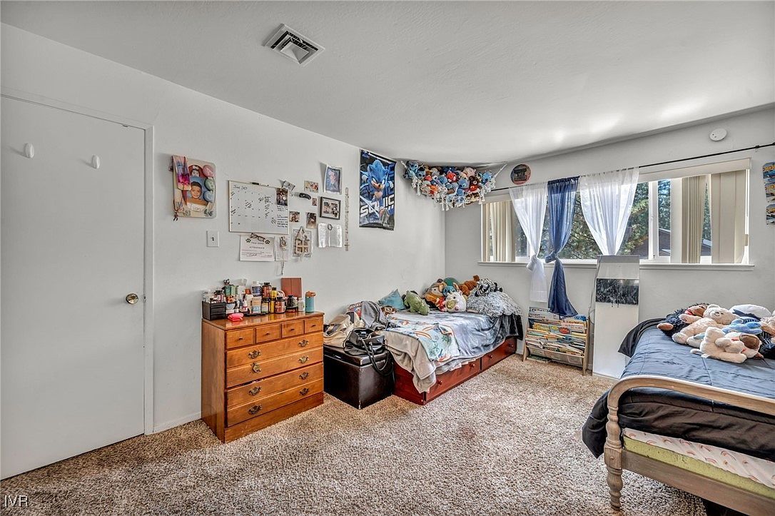 827 Robin Dr #8 Incline Village, NV 89451  | Condominium