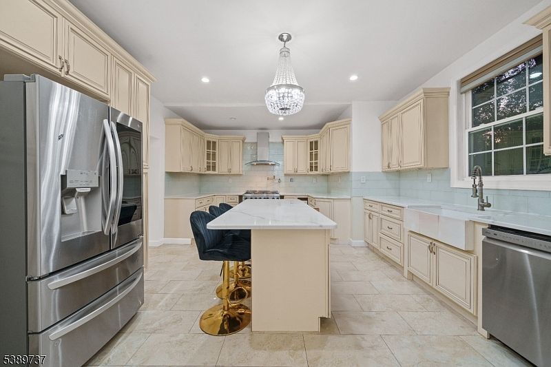 81 Fairmount Ave Hackensack, NJ 07601  | Single Family