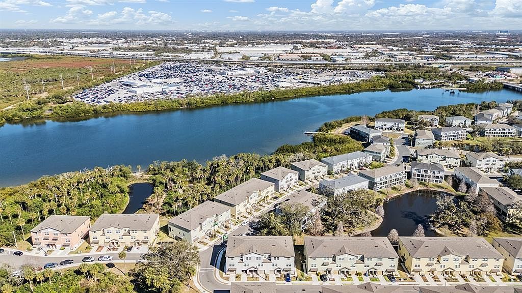 4607 Tuscan Loon Dr Tampa, FL 33619  | New build