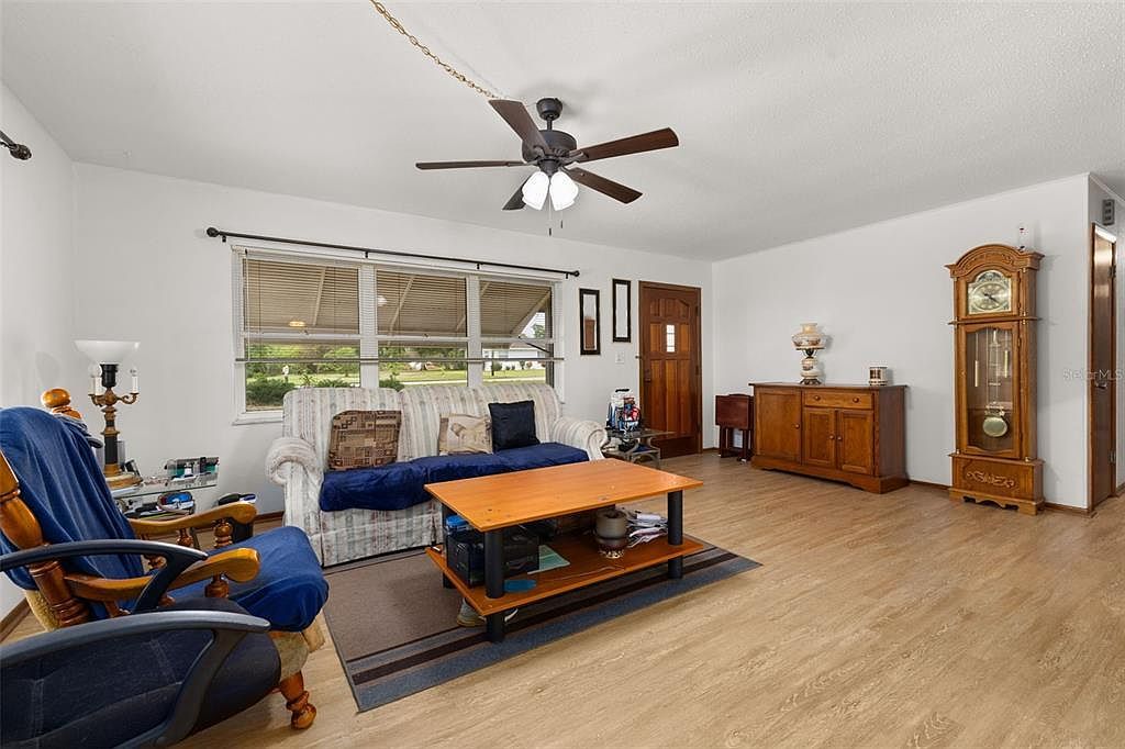 4 Pine St Lake Placid, FL 33852  | Single Family