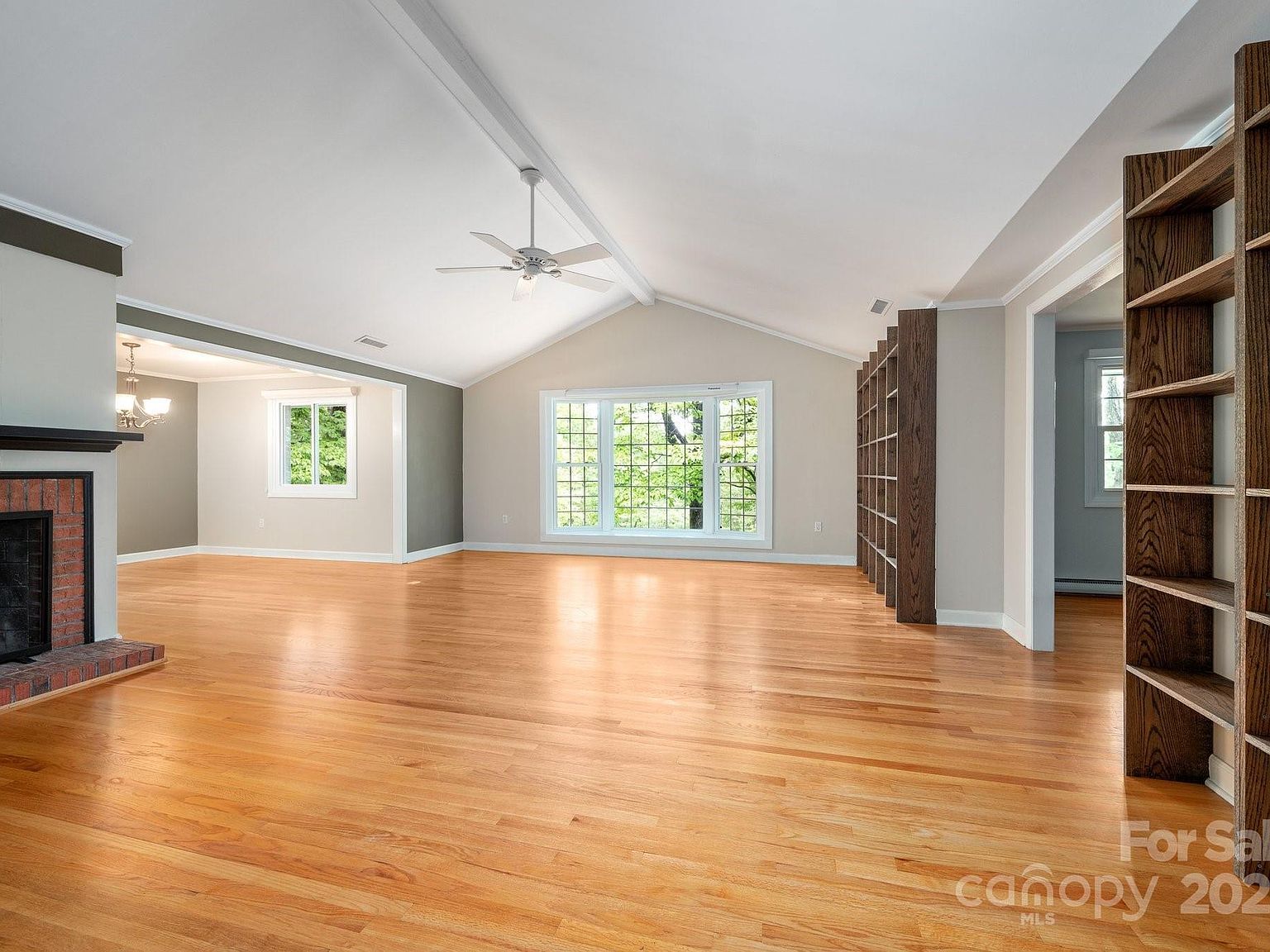 200 Allen Mountain Dr Black Mountain, NC 28711  | Single Family