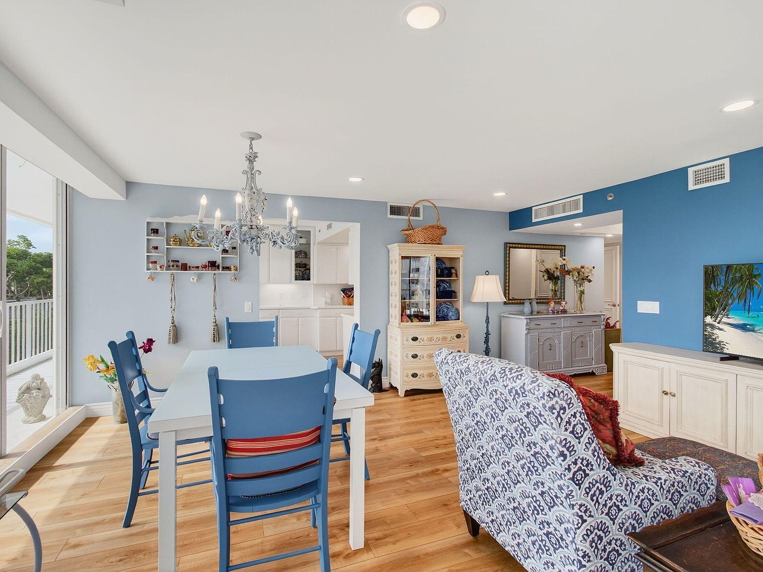 3210 S Ocean Blvd APT 301 Highland Beach, FL 33487  | Condominium