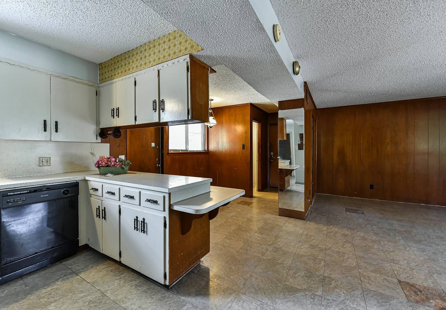 8401 Tecumseh Dr Austin, TX 78753 | Single Family