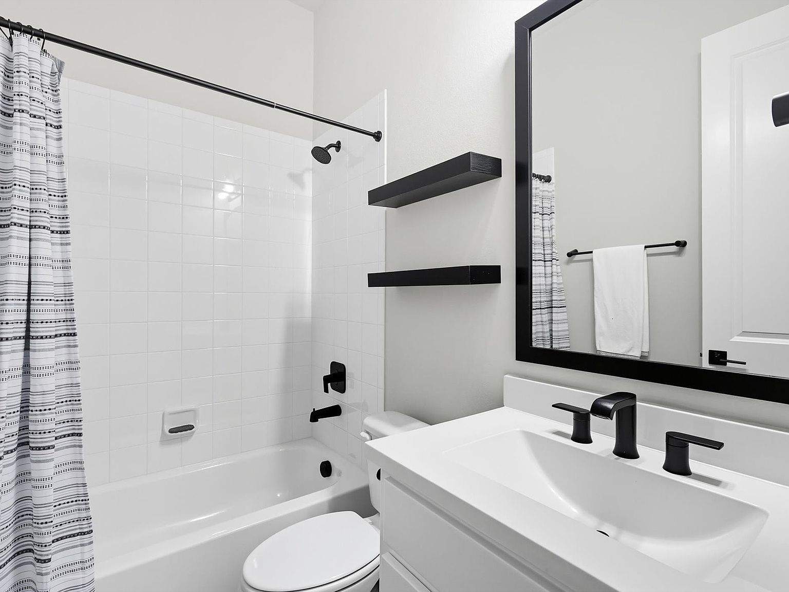 2016 Strolling Way Northlake, TX 76226 | Single Family