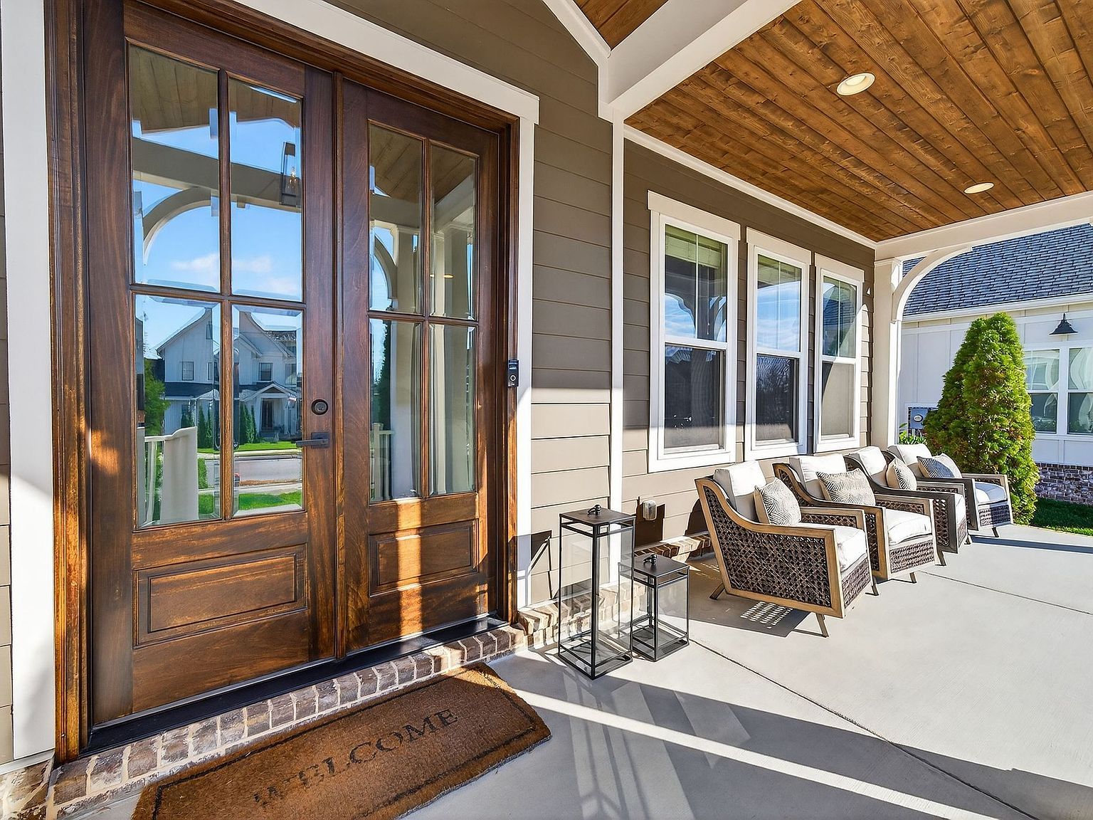 998 Spruce Ridge Ln Spring Hill, TN 37174  | Single Family