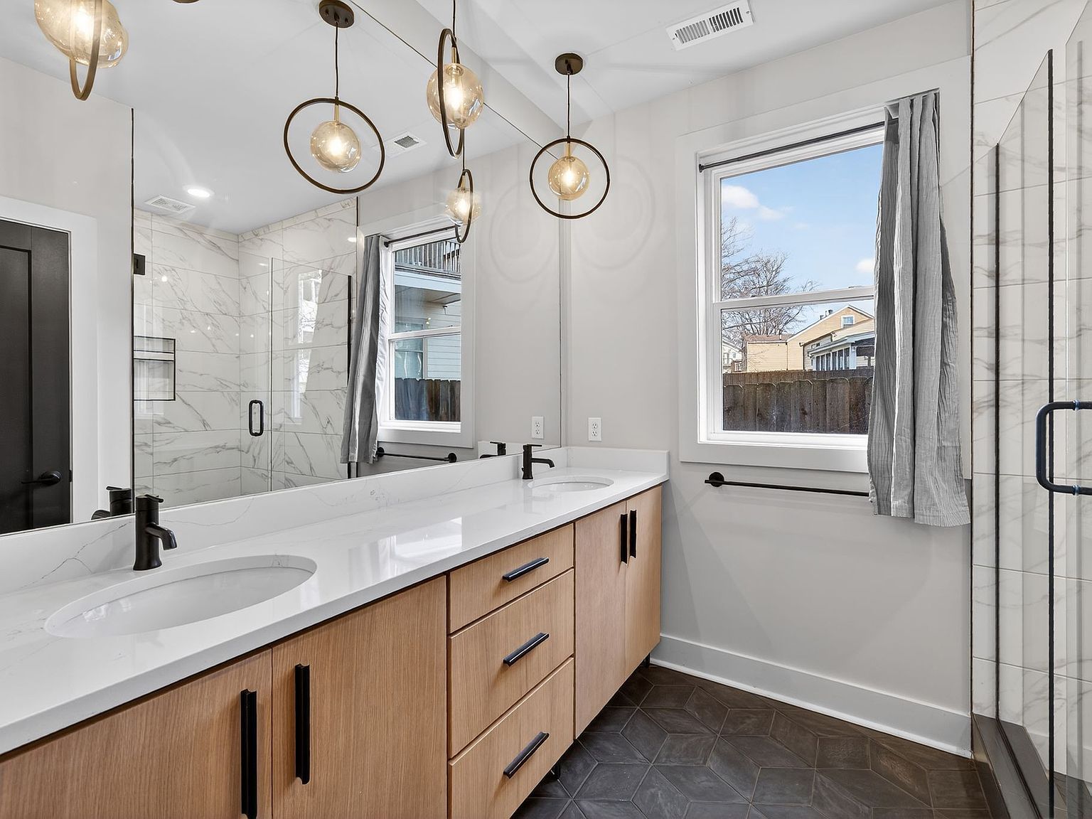 2109 23rd Ave N UNIT B Nashville, TN 37208  | Single Family