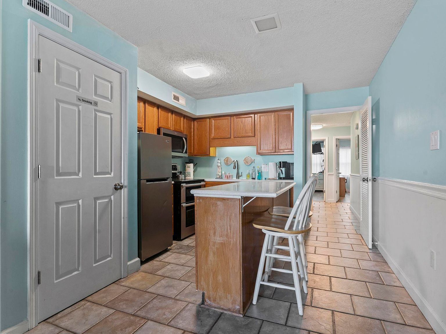 340 N Waccamaw Dr #201 Murrells Inlet, SC 29576  | Condominium