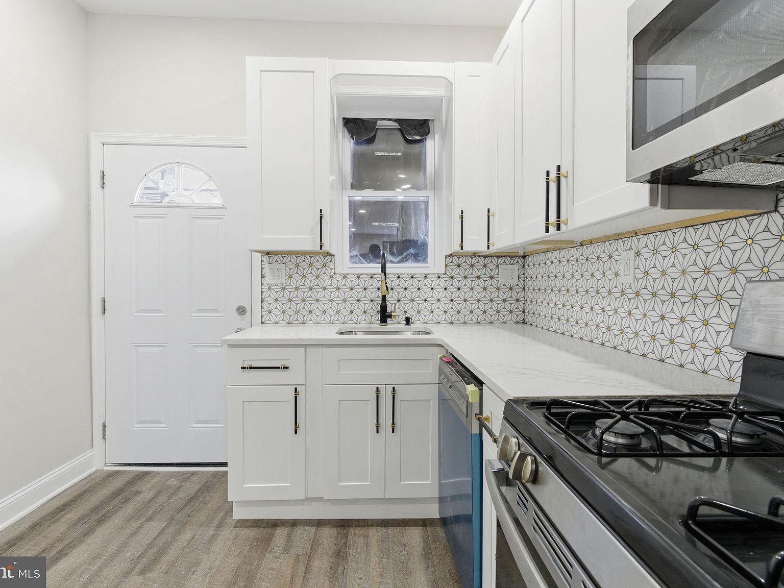 2248 S Darien St Philadelphia, PA 19148  | New build