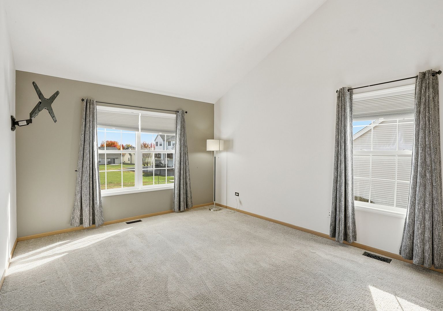 1452 Fox Hound Trl Beecher, IL 60401  | New build