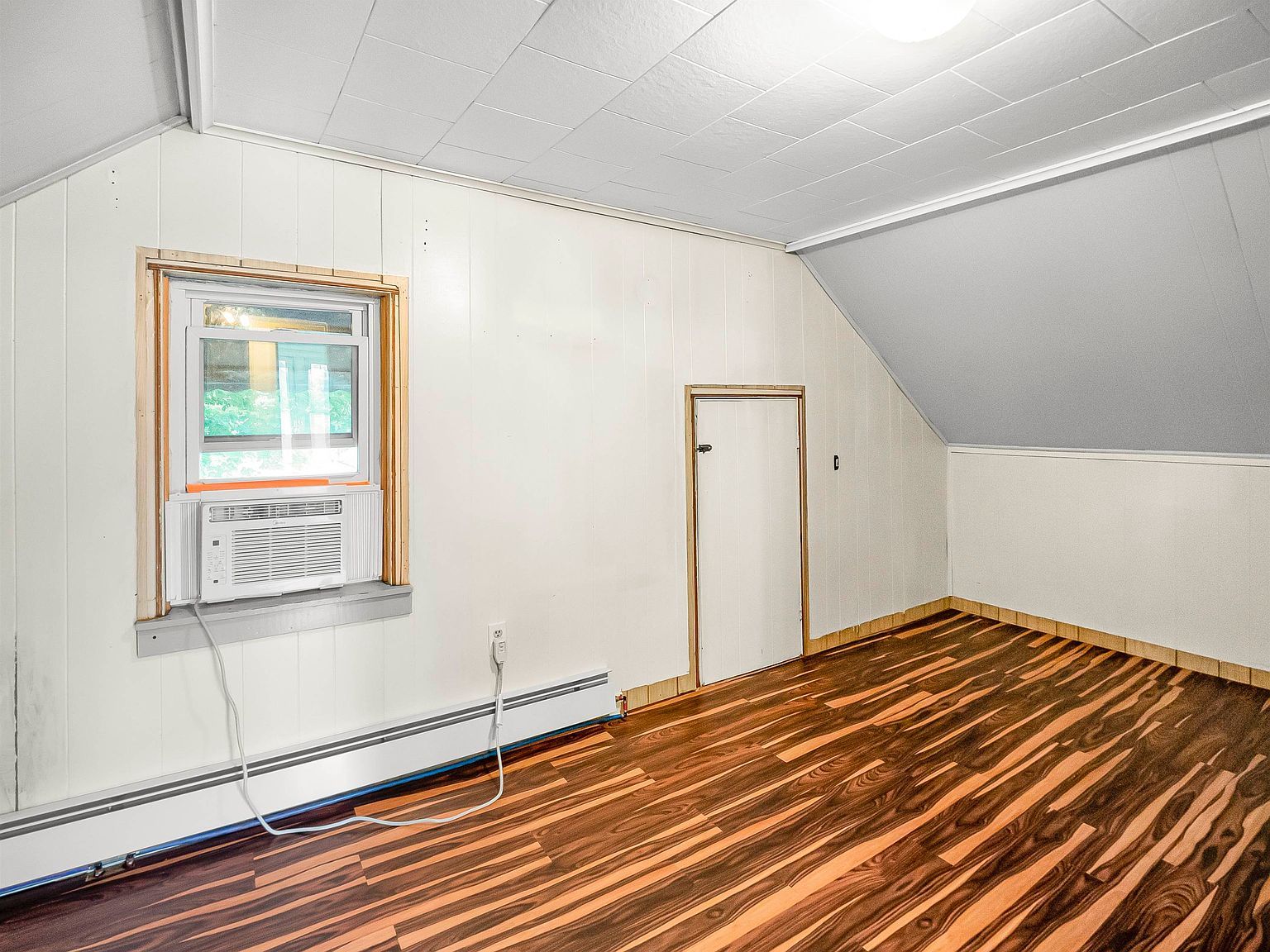 39 Forest St Rutland, VT 05701  | Single Family