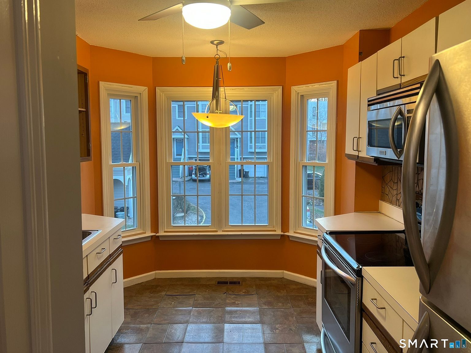 924 Quinnipiac Ave APT 7 New Haven, CT 06513  | Condominium