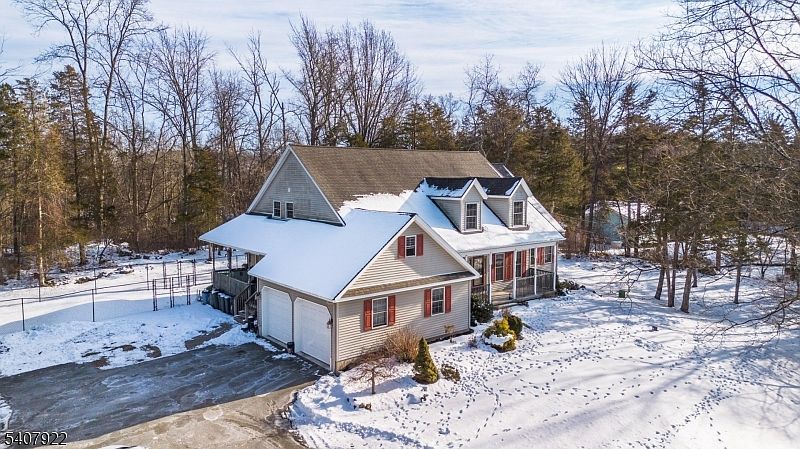 134 Meadows Rd Lafayette, NJ 07848  | Single Family