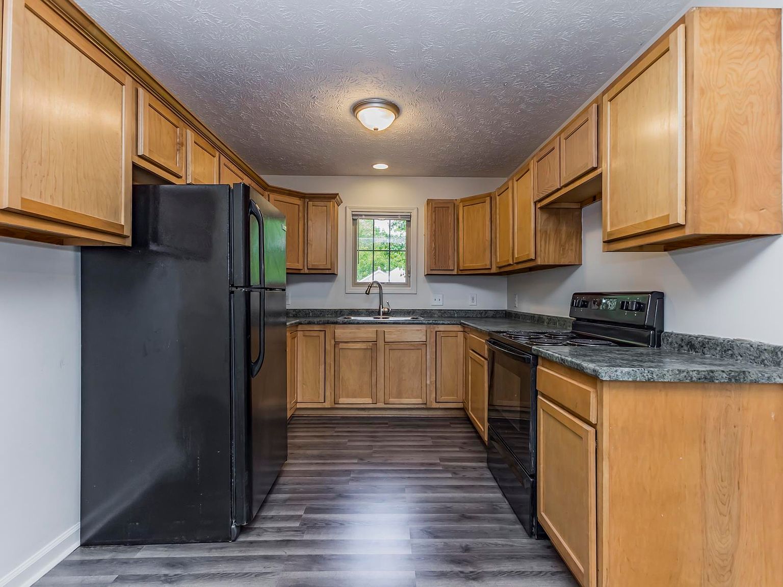 1436 W 14th St Muncie, IN 47302 | Single Family