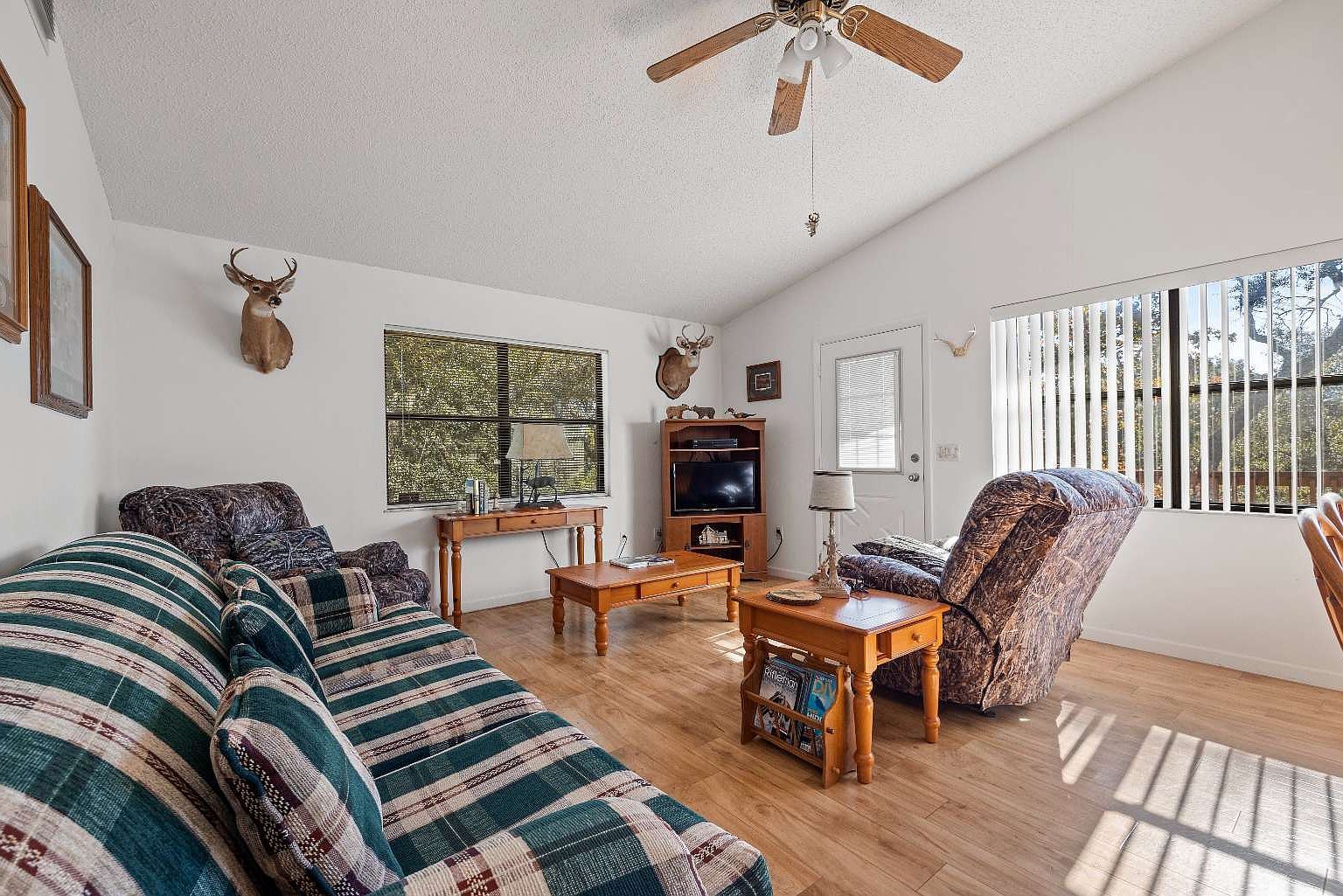 19224 209th Dr Live Oak, FL 32060  | Single Family