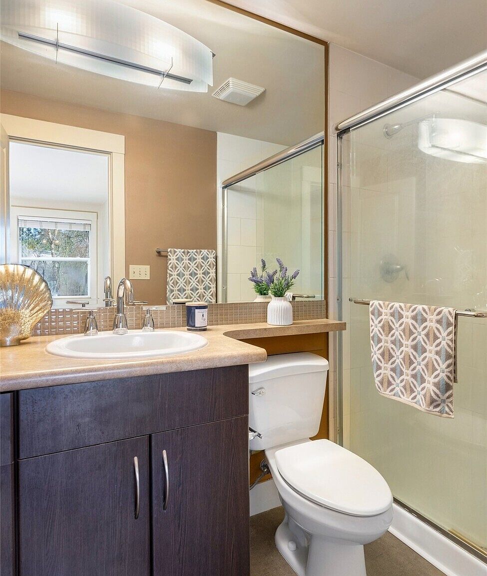 22910 90th Ave W Unit B305 Edmonds, WA 98026 | Condominium