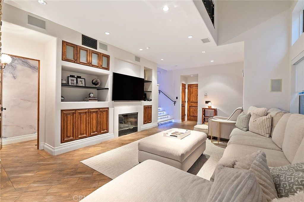 27966 Via Mirada Laguna Niguel, CA 92677  | Condominium