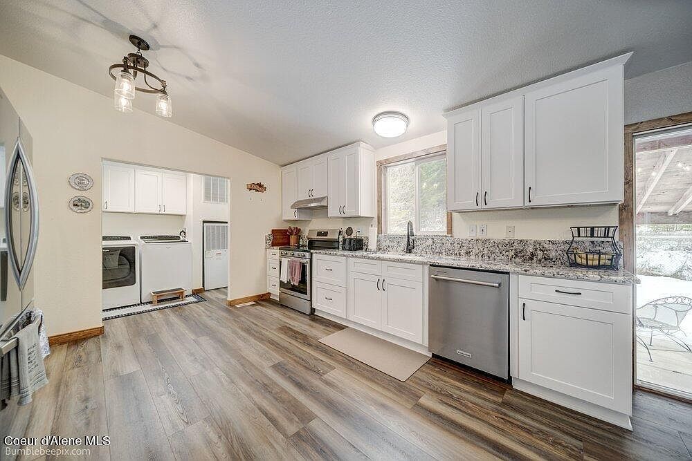 19712 N Pinecone Rd Hayden Lake, ID 83835  | New build