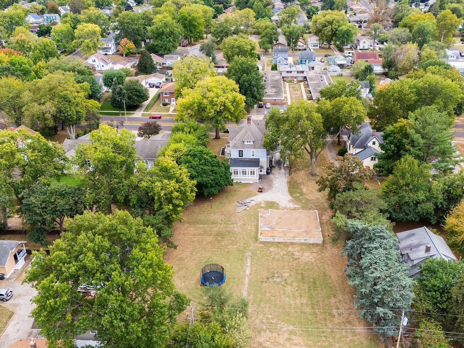 725 Park Ave Pekin, IL 61554  | Single Family