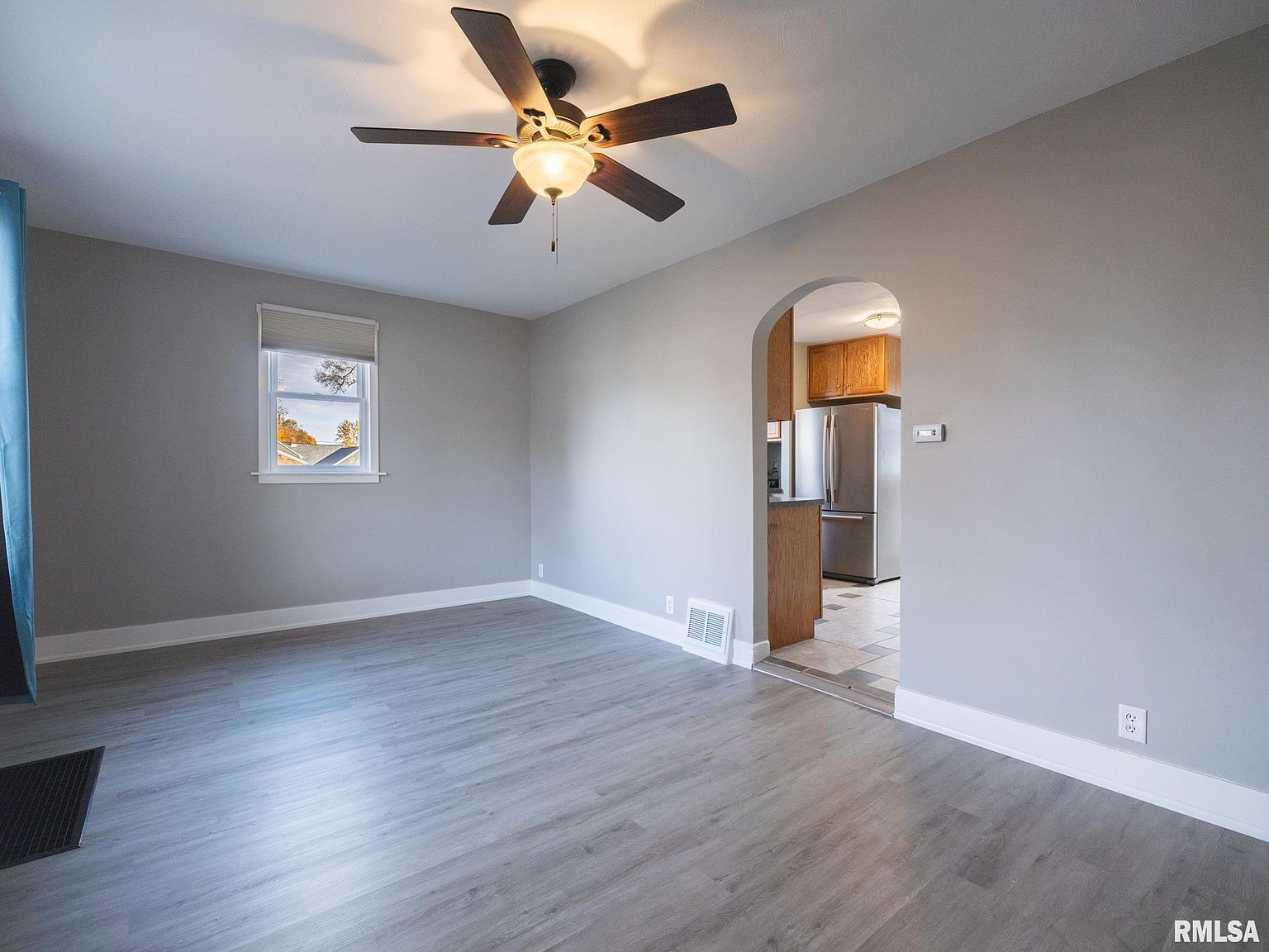 1401 S 6th St Pekin, IL 61554  | Single Family