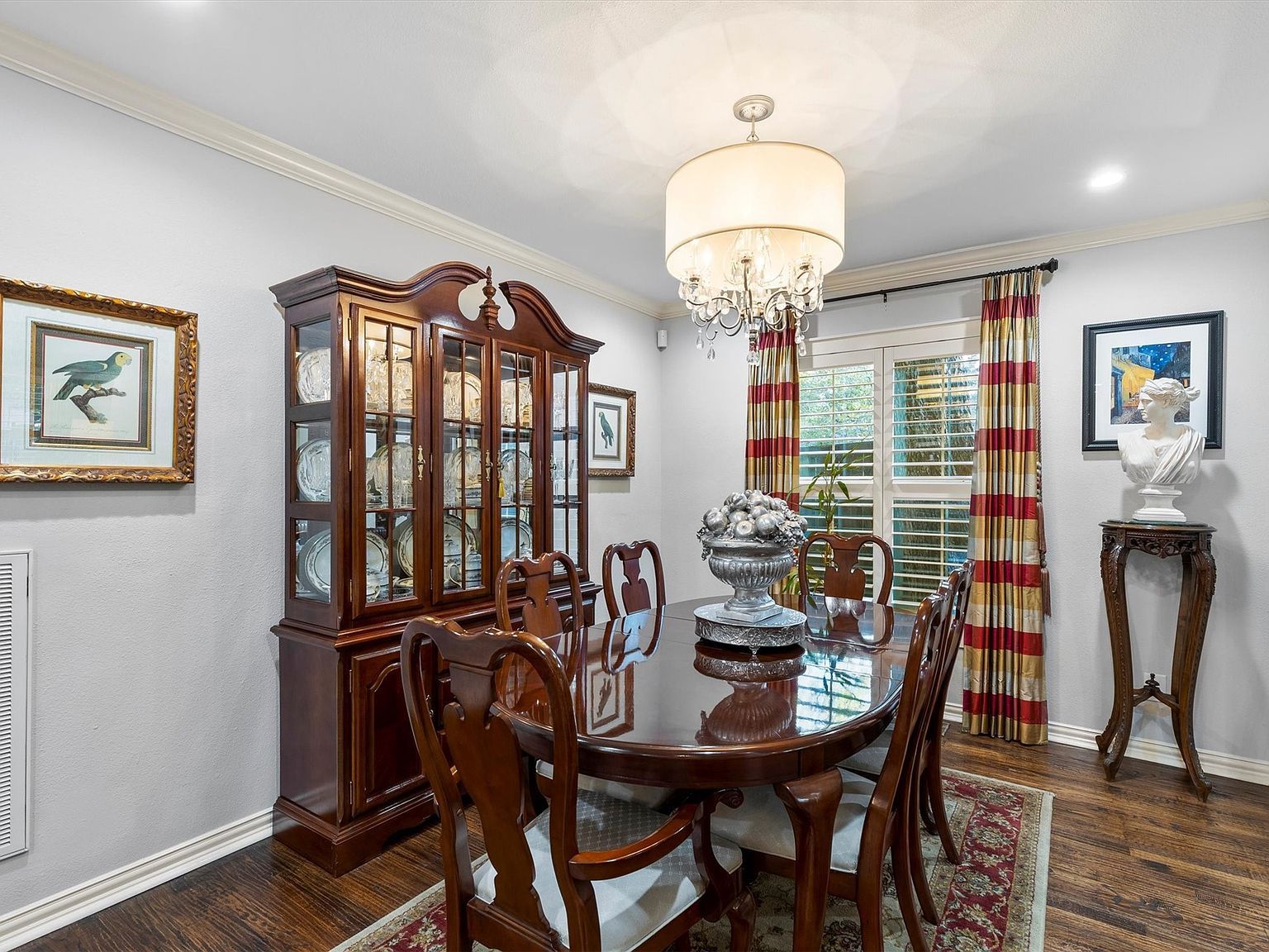 1432 Sylvan Ave Dallas, TX 75208 | Single Family