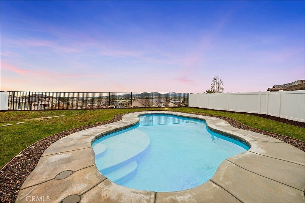 30646 Canary Palm Cir Menifee, CA 92584  | Single Family