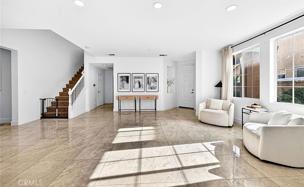 43901 Running Brook Cir Temecula, CA 92592 | Single Family