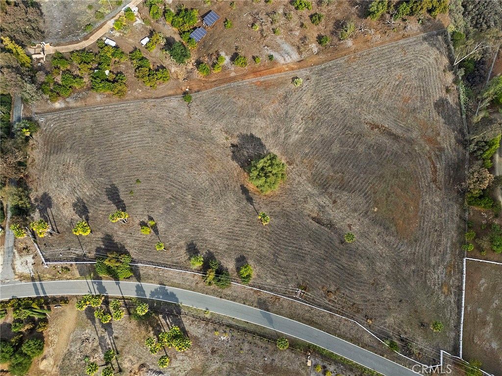 0 Via Vaquero Rd LOT 1 Temecula, CA 92590  | Land/Lot