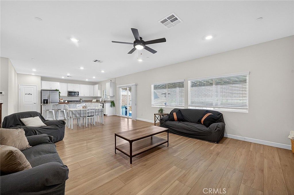 15624 San Diego Ln Victorville, CA 92394 | Single Family