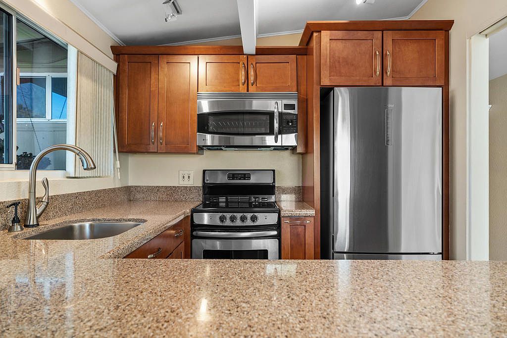 46185 State Highway 74 #23 Palm Desert, CA 92260 | Condominium