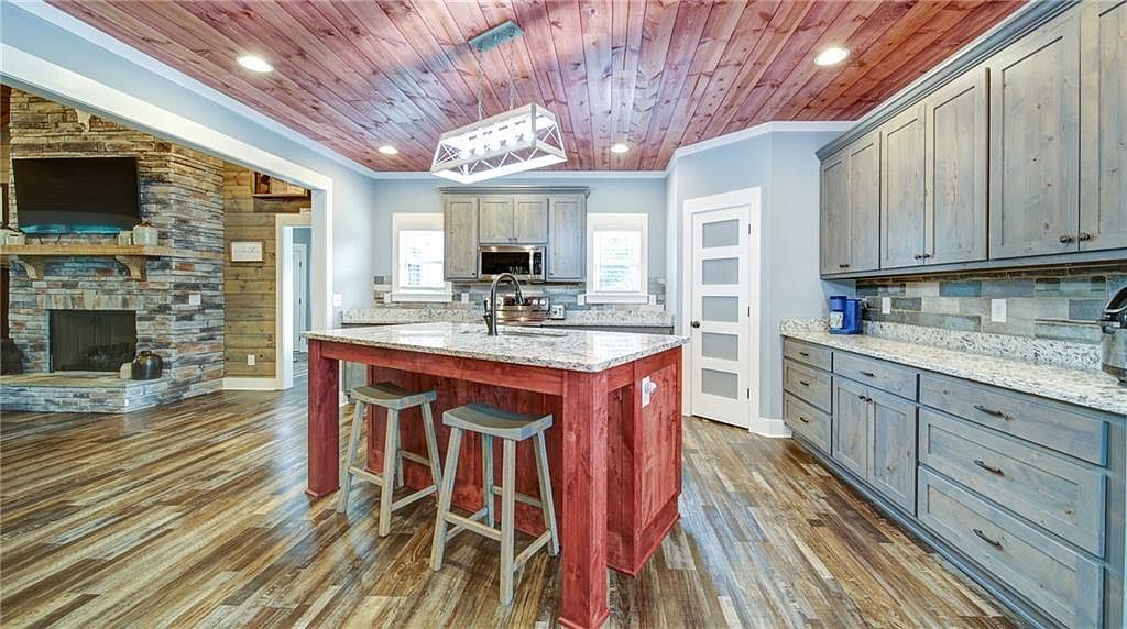 117 Joes Cv Dawsonville, GA 30534  | Single Family