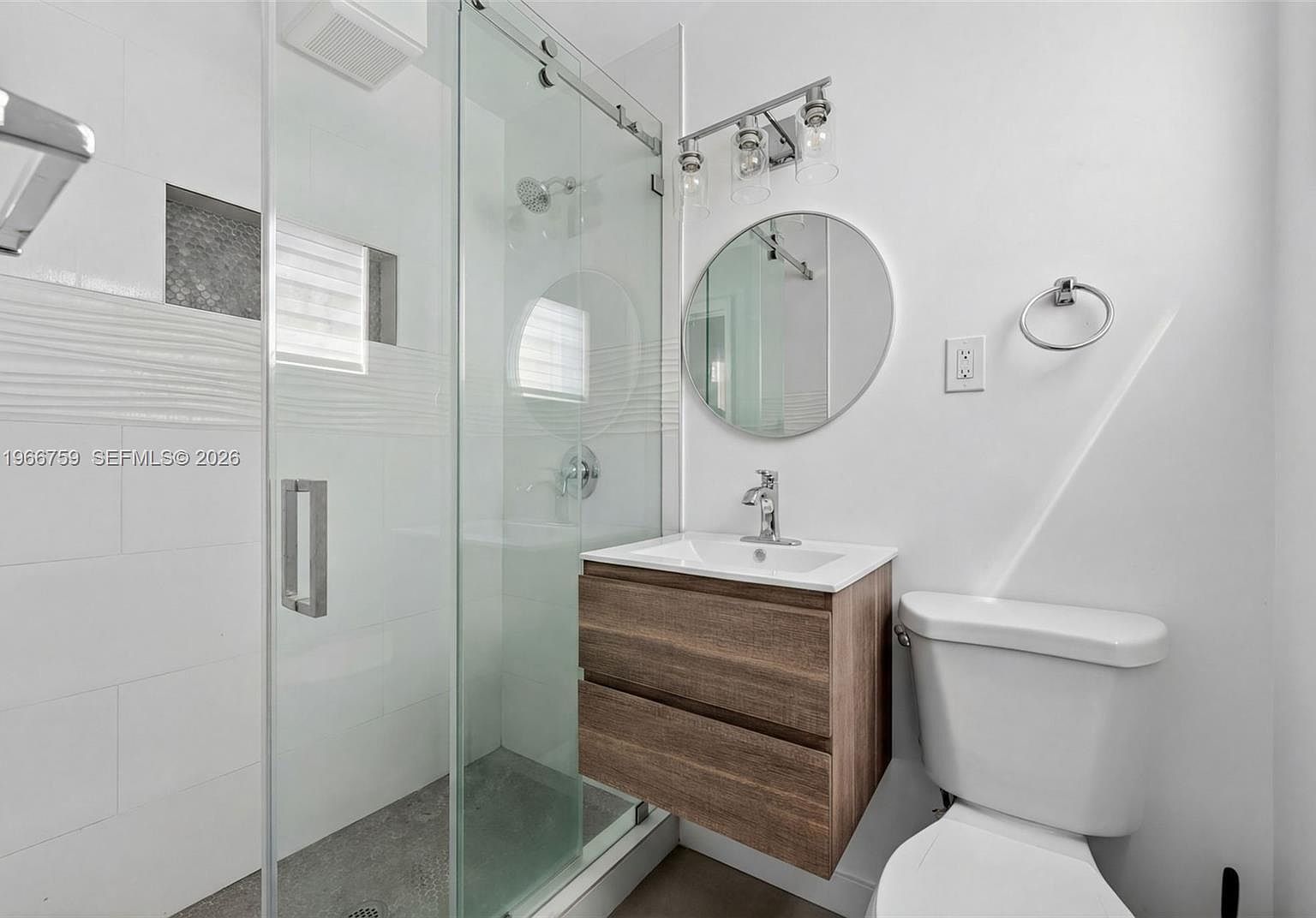 190 NE 173rd St North Miami Beach, FL 33162 | Single Family