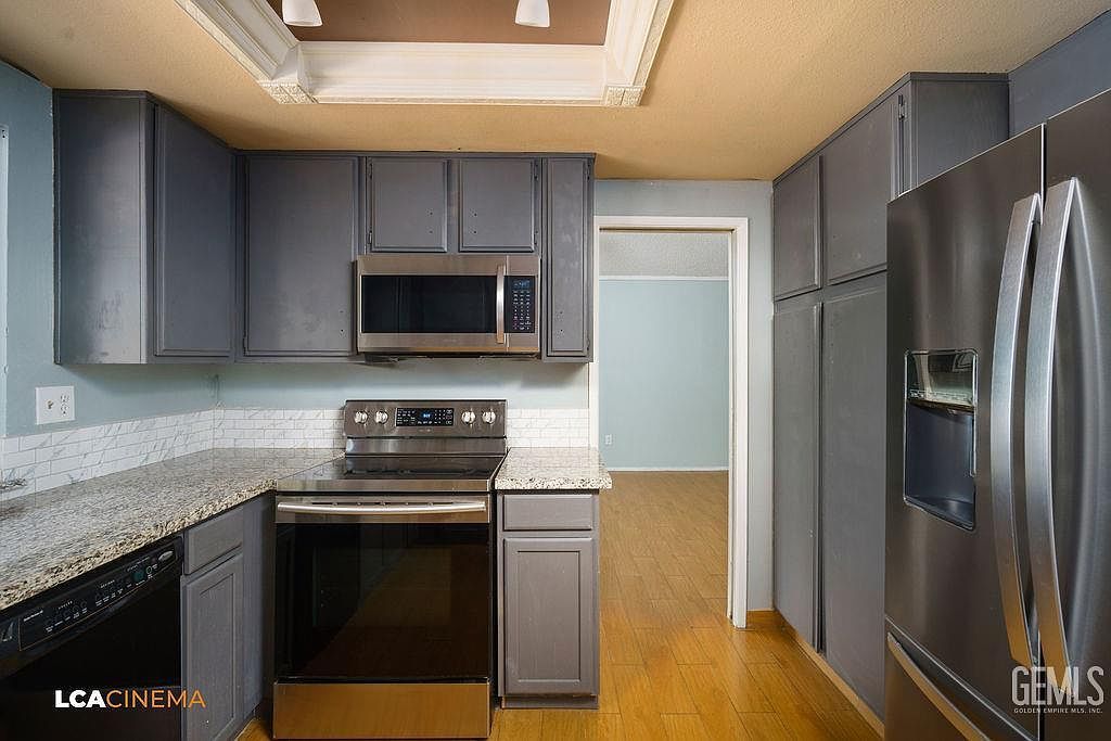 5201 Pla Vada Dr Bakersfield, CA 93306  | Single Family