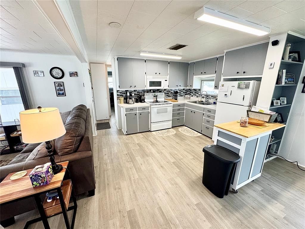 5217 Pebble Beach Ave Sarasota, FL 34234 | New build