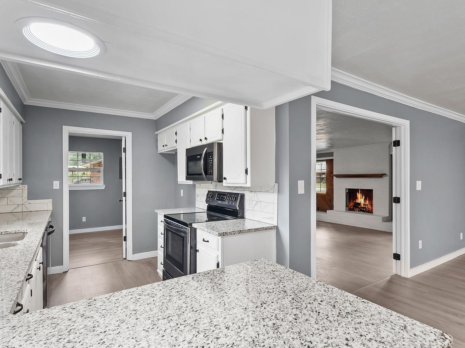 10 Vernon St Hooks, TX 75561  | Single Family