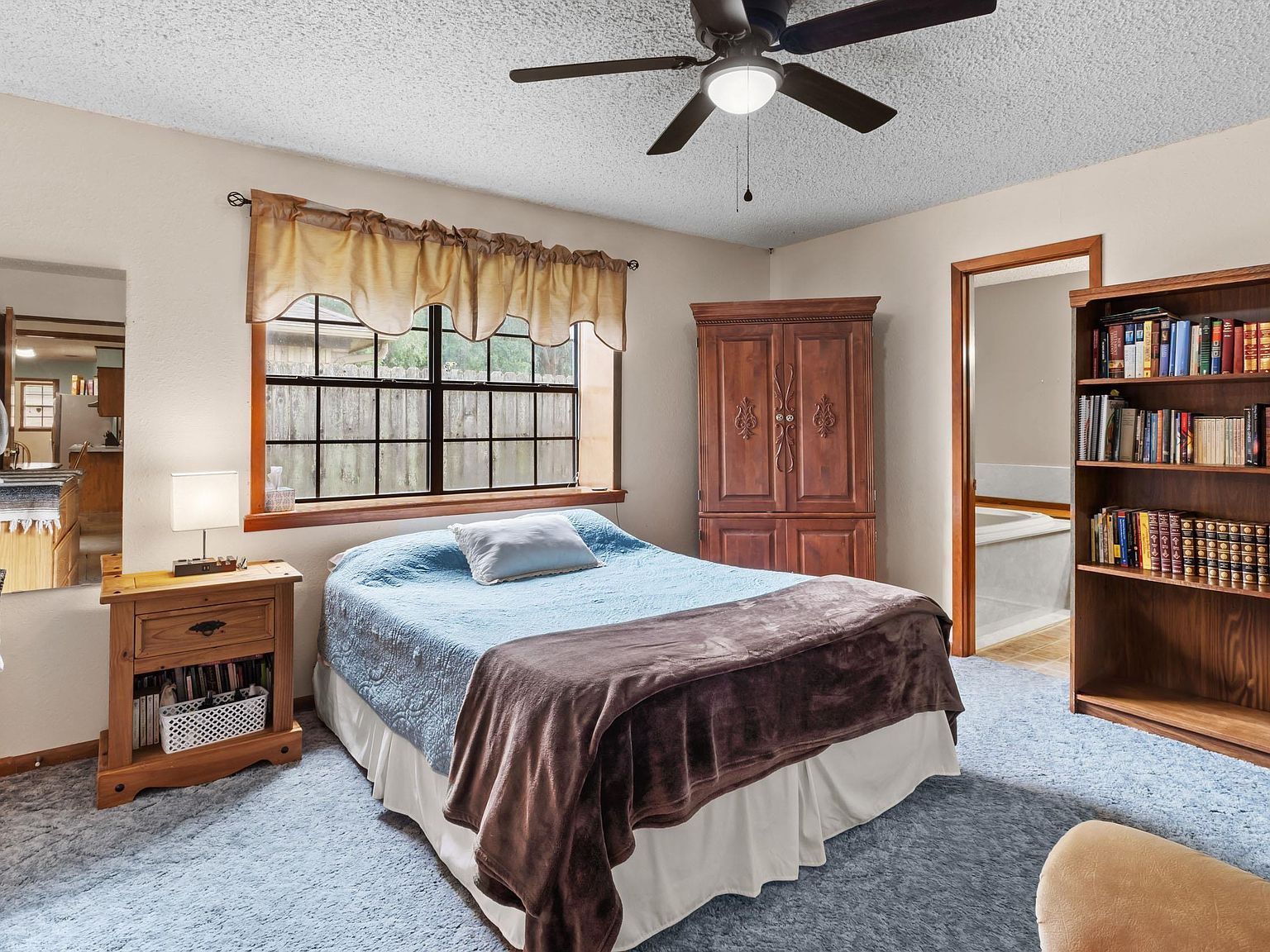 3 Autumn Cir Wake Village, TX 75501 | Single Family