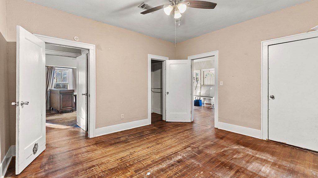 311 W 38th St Texarkana, TX 75503  | Single Family