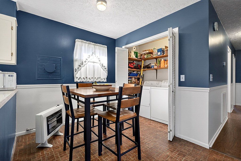 268 Fairview Cir Sparta, TN 38583 | Single Family