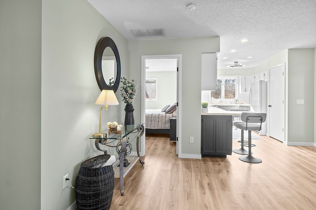 1433 W Masters Ln Decatur, IL 62521  | Multi Family