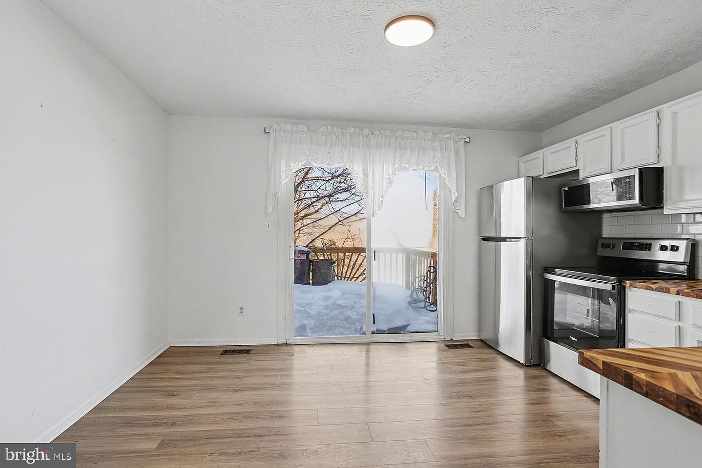 834 W Spring Meadow Ct Edgewood, MD 21040  | New build