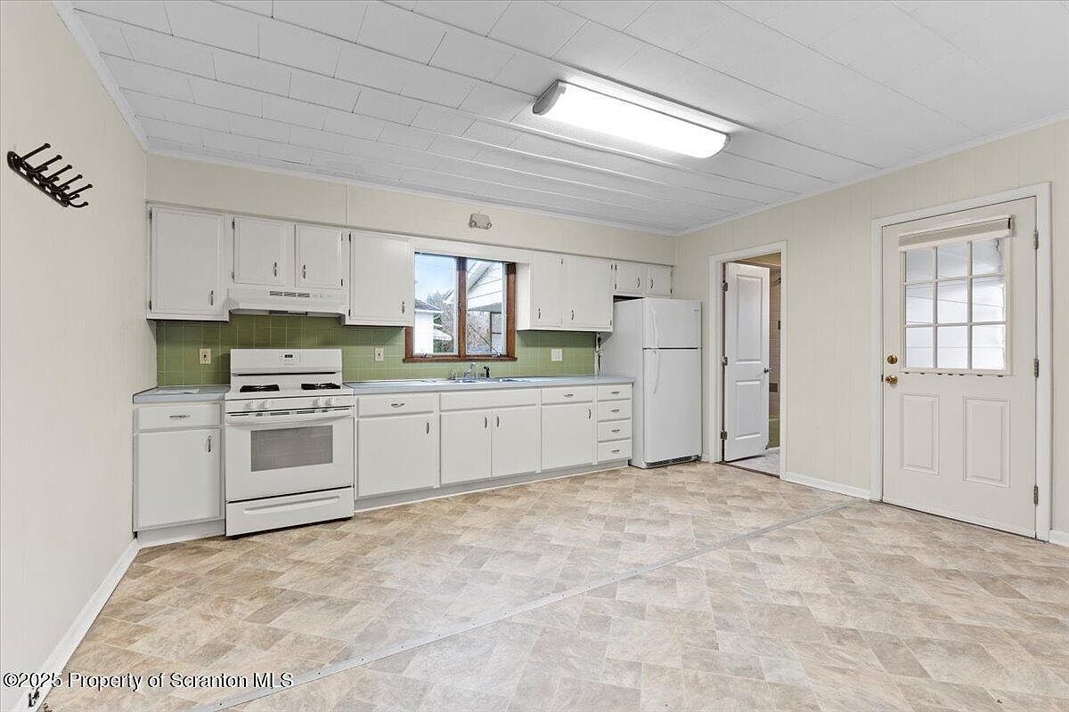 413 New St Duryea, PA 18642 | Multi Family