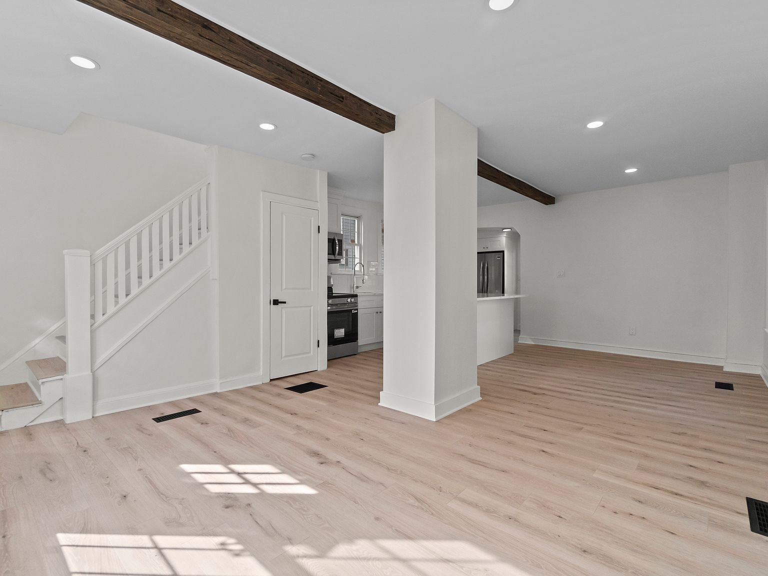 190 W Main St Milford, CT 06460 | Single Family