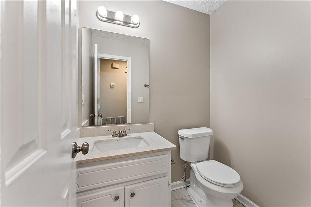 1511 Hillside Dr SE Conyers, GA 30094  | Single Family