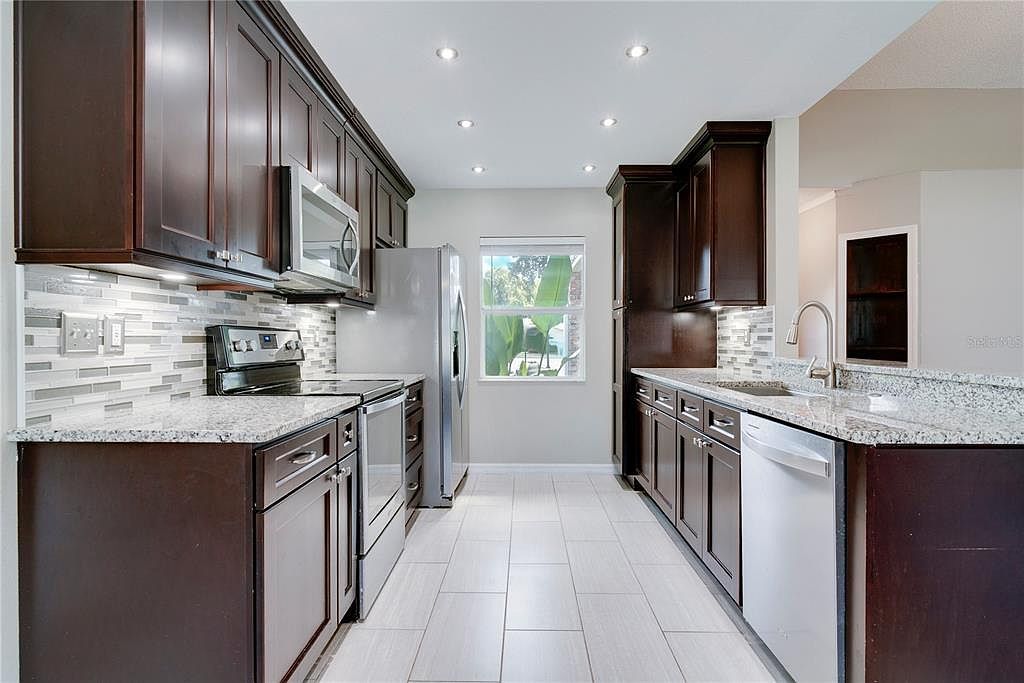 312 N Park Ave Winter Garden, FL 34787  | Single Family