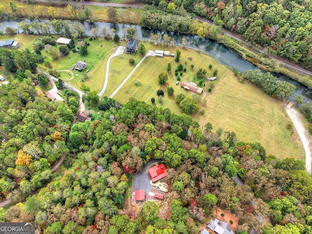 28 Fish Camp Way Mineral Bluff, GA 30559  | Single Family